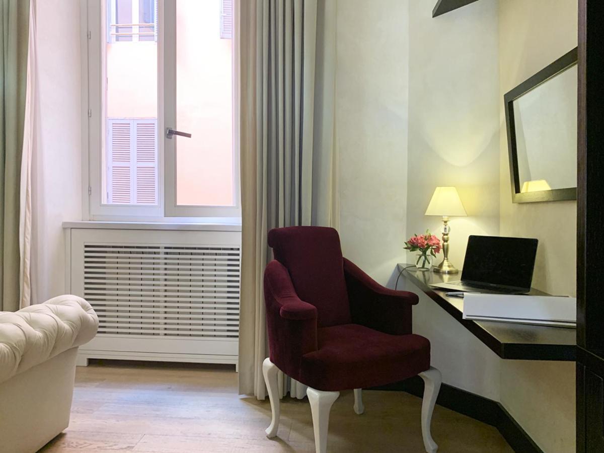 Arcasuite Tritone Luxury Rzym Zewnętrze zdjęcie